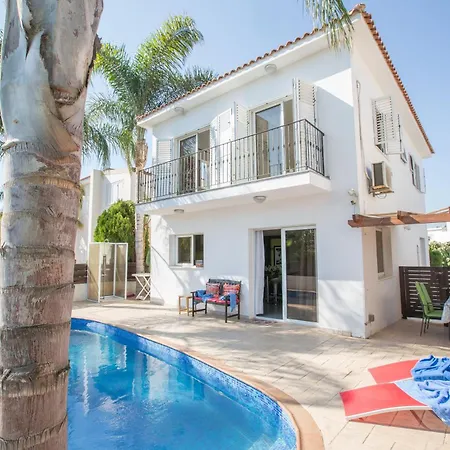 Charmante 3 Schlafzimmer Di12 Mit Privatem Pool Vakantiehuis